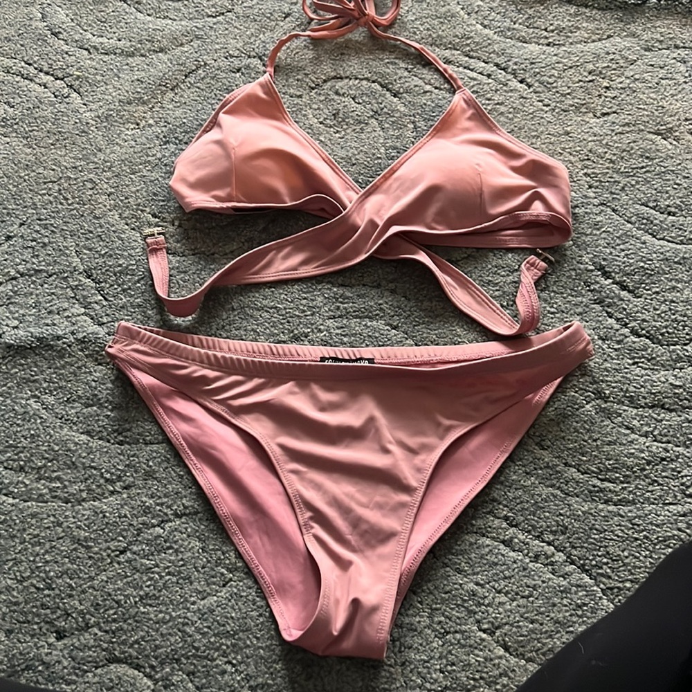Fashion nova biki